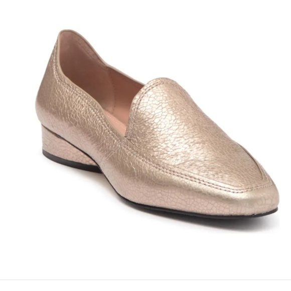 SOLD New Donald Pliner Icon Gold Metallic loafer 9.5 beautiful - Picture 1 of 11